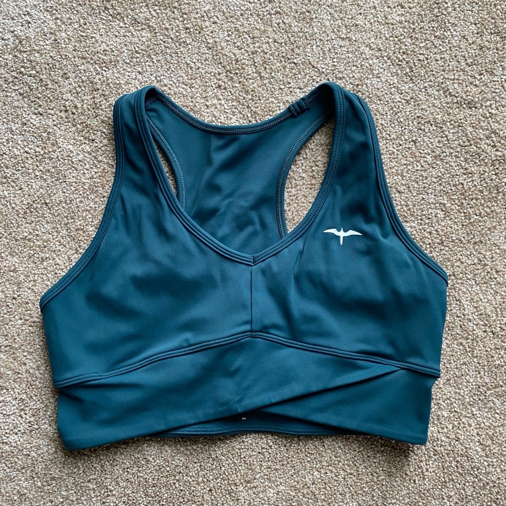 The Iwa company top in palm color size small